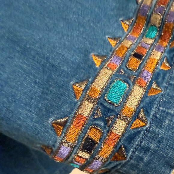 Bob Mackie Blue Jean Colorful Embroidered Jacket
Boho Vintage Aztec - Picture 5 of 6